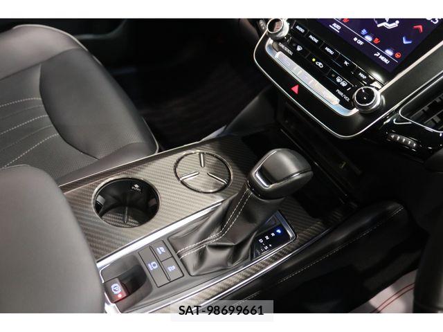 Toyota CROWN SEDAN 2018-10 8828399-8