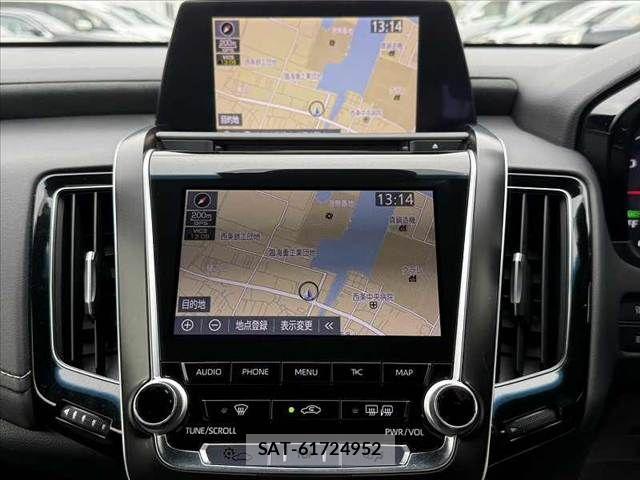 Toyota CROWN SEDAN 2019-11 8828410-2
