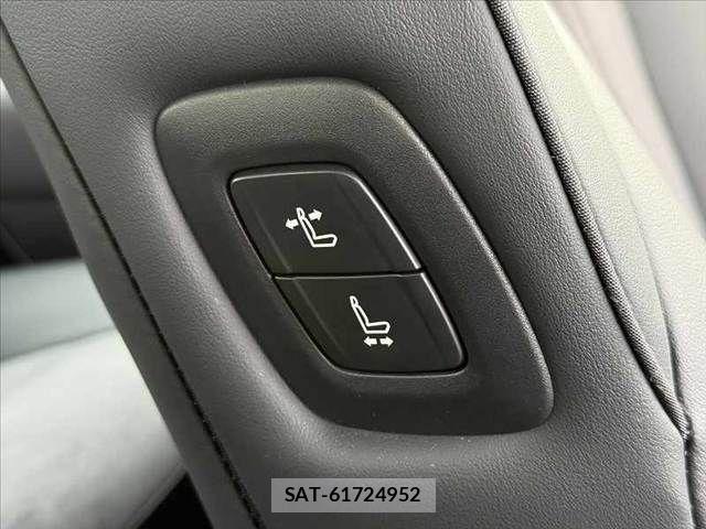 Toyota CROWN SEDAN 2019-11 8828410-29