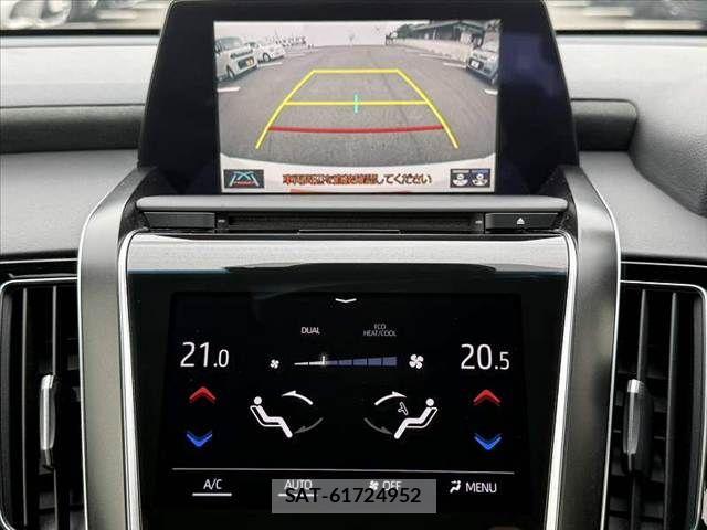 Toyota CROWN SEDAN 2019-11 8828410-3