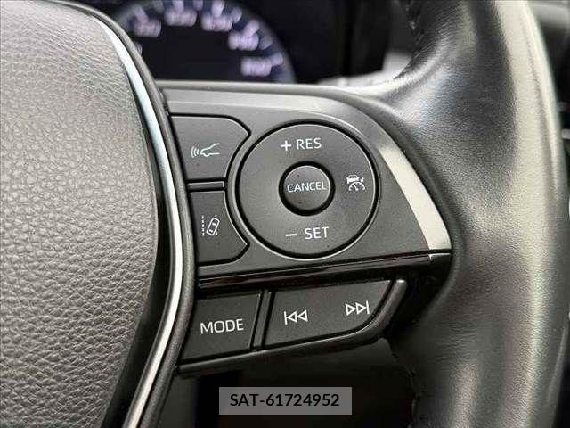 Toyota CROWN SEDAN 2019-11 8828410-5