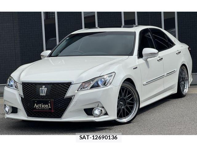 Toyota CROWN SEDAN 2013-12 8828417-0