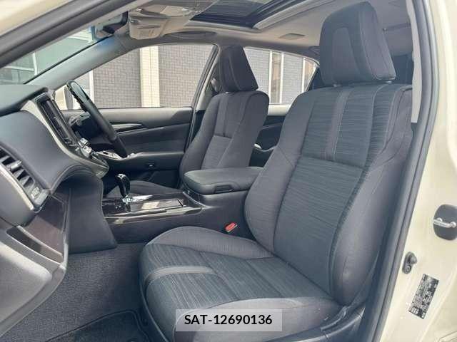 Toyota CROWN SEDAN 2013-12 8828417-10