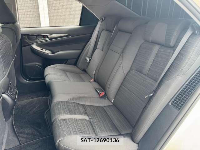Toyota CROWN SEDAN 2013-12 8828417-11