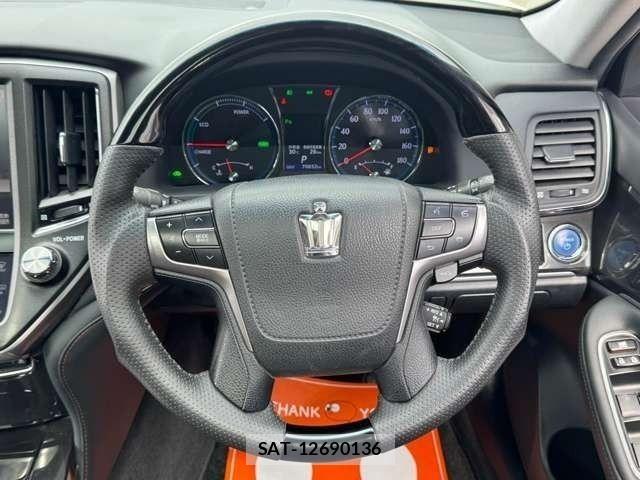 Toyota CROWN SEDAN 2013-12 8828417-12