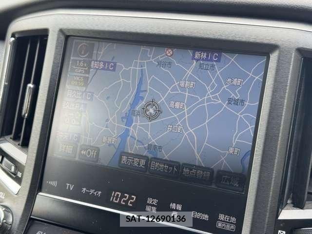 Toyota CROWN SEDAN 2013-12 8828417-24