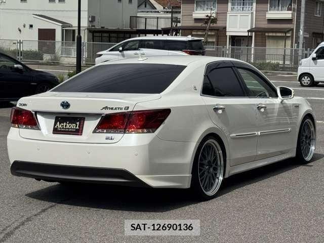 Toyota CROWN SEDAN 2013-12 8828417-5