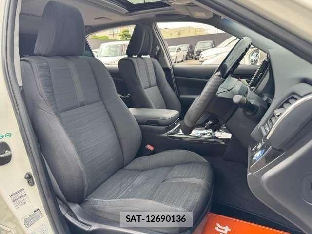 Toyota CROWN SEDAN 2013-12 8828417-8