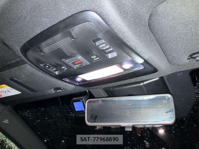 Toyota CROWN SEDAN 2018-08 8828414-13