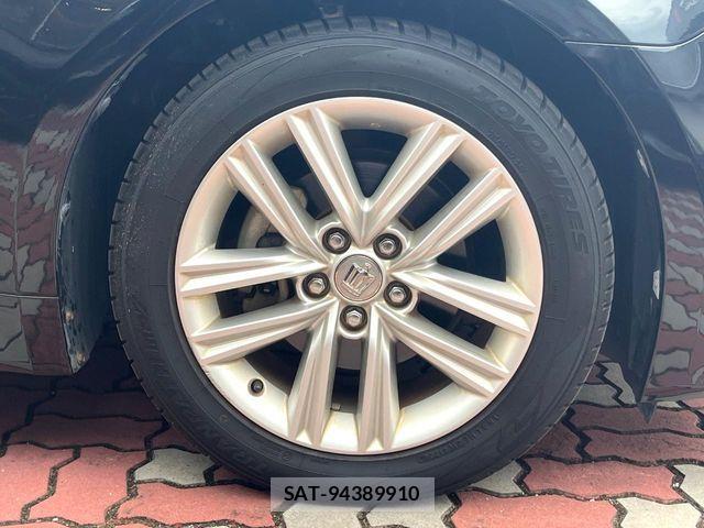 Toyota CROWN SEDAN 2013-07 8828430-12