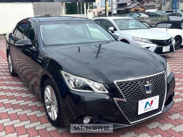 Toyota CROWN SEDAN 2013-07 8828430-15