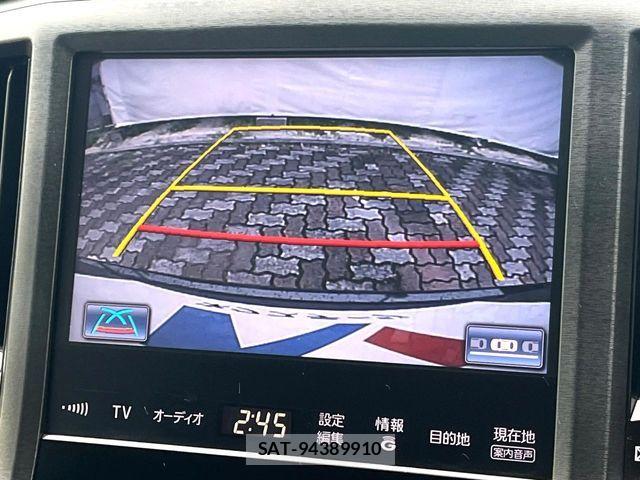 Toyota CROWN SEDAN 2013-07 8828430-3