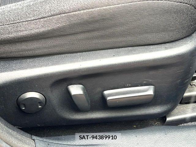 Toyota CROWN SEDAN 2013-07 8828430-6