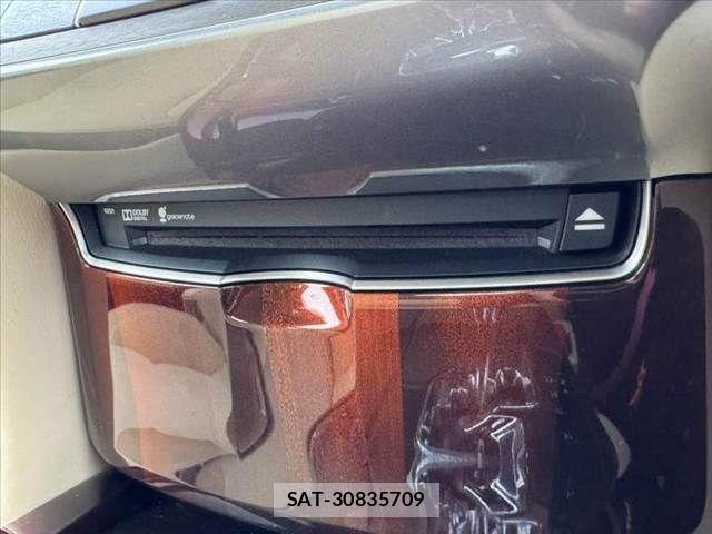 Toyota CROWN SEDAN 2014-01 8828432-21