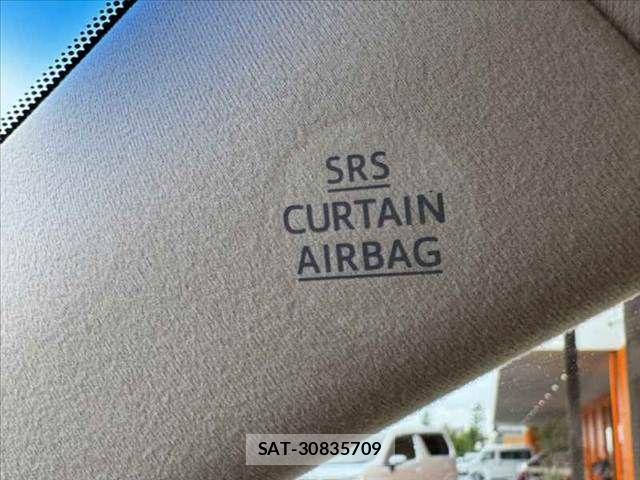 Toyota CROWN SEDAN 2014-01 8828432-6