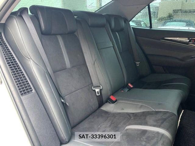 Toyota CROWN SEDAN 2018-03 8828407-8
