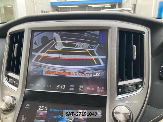 Toyota CROWN SEDAN 2016-09 8828428-17