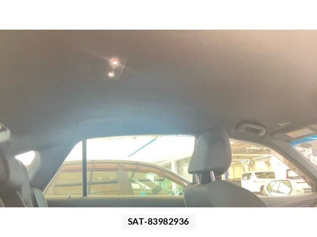 Toyota CROWN SEDAN 2021-04 8828412-24