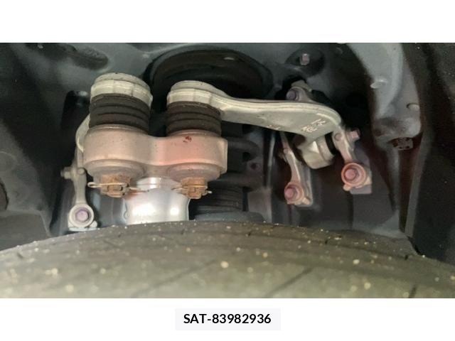Toyota CROWN SEDAN 2021-04 8828412-5