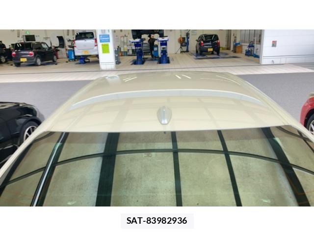 Toyota CROWN SEDAN 2021-04 8828412-8