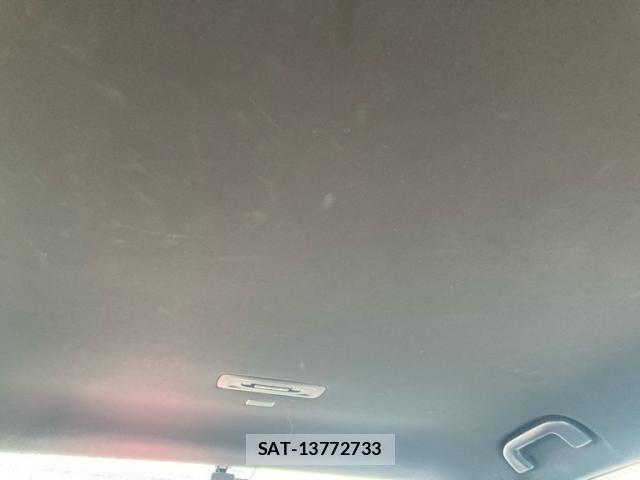 Toyota CROWN SEDAN 2018-07 8828427-10