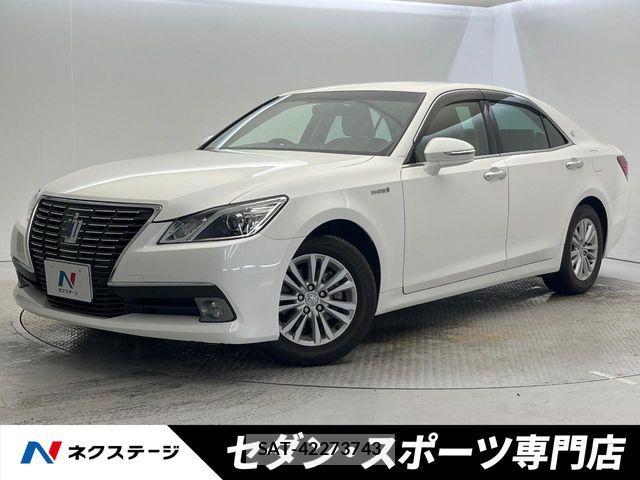 Toyota CROWN SEDAN 2015-12 8828418-0