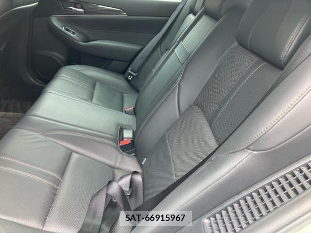 Toyota CROWN SEDAN 2013-04 8848586-11