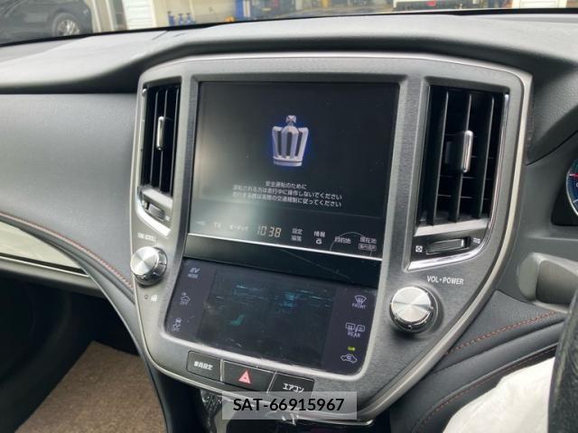 Toyota CROWN SEDAN 2013-04 8848586-13