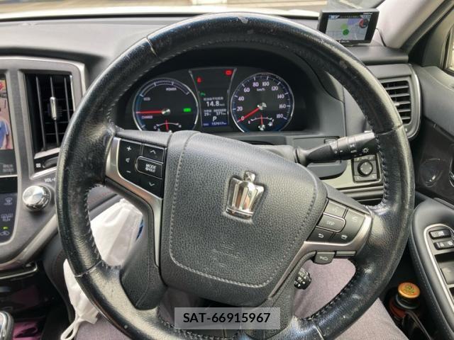 Toyota CROWN SEDAN 2013-04 8848586-16