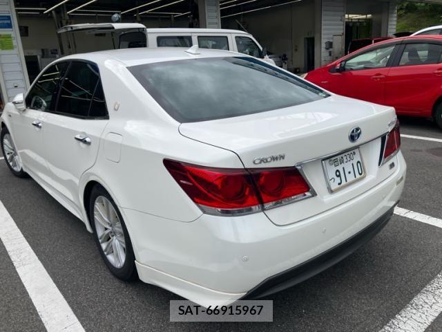 Toyota CROWN SEDAN 2013-04 8848586-6