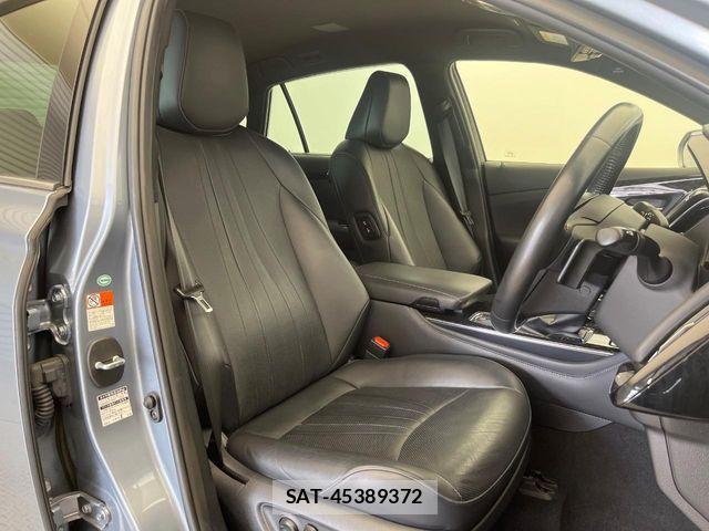 Toyota CROWN SEDAN 2018-07 8848570-16