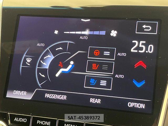 Toyota CROWN SEDAN 2018-07 8848570-17