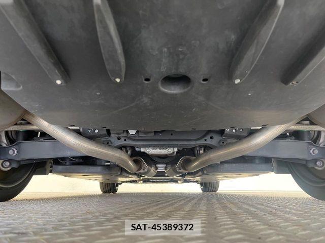 Toyota CROWN SEDAN 2018-07 8848570-18