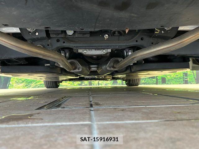 Toyota CROWN SEDAN 2018-07 8848572-18
