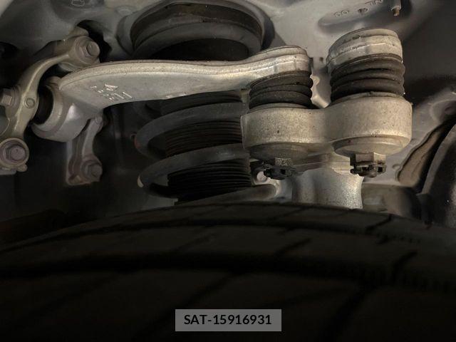 Toyota CROWN SEDAN 2018-07 8848572-19