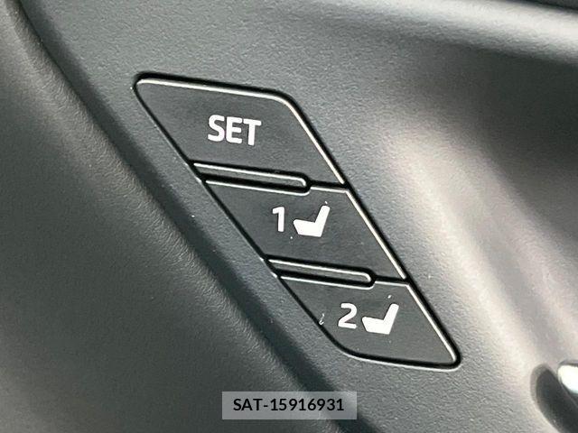 Toyota CROWN SEDAN 2018-07 8848572-6