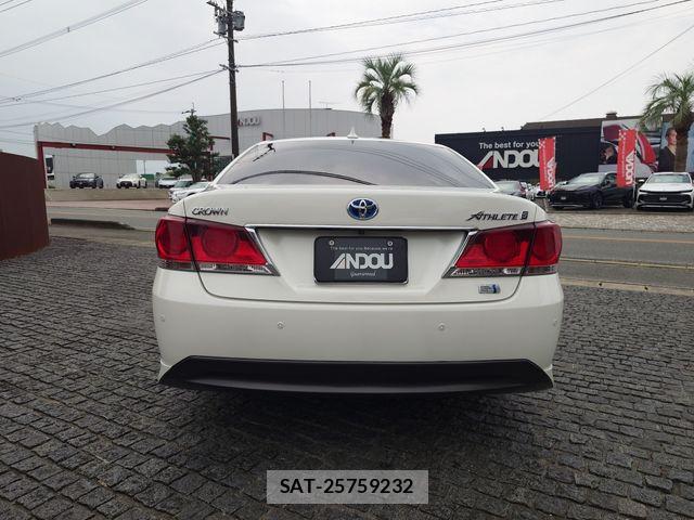Toyota CROWN SEDAN 2015-01 8848579-6