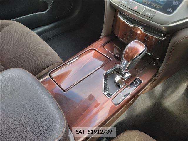 Toyota CROWN SEDAN 2013-12 8848587-27