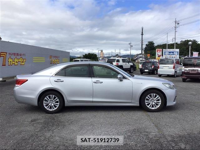 Toyota CROWN SEDAN 2013-12 8848587-3