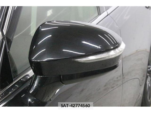 Toyota CROWN SEDAN 2015-07 8848577-16