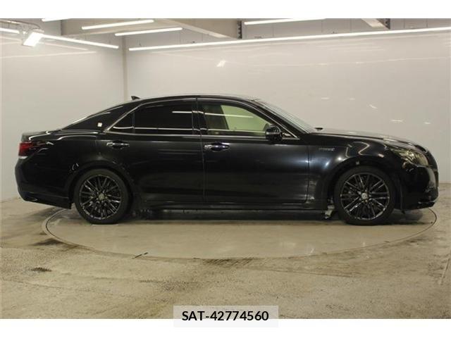 Toyota CROWN SEDAN 2015-07 8848577-3