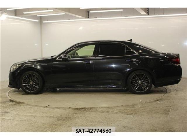 Toyota CROWN SEDAN 2015-07 8848577-7