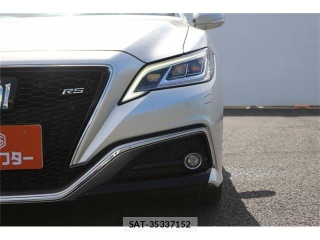 Toyota CROWN SEDAN 2018-06 8848576-25