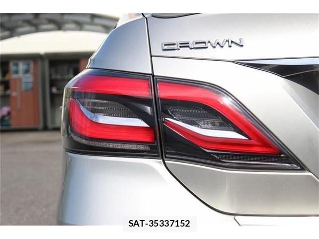Toyota CROWN SEDAN 2018-06 8848576-27