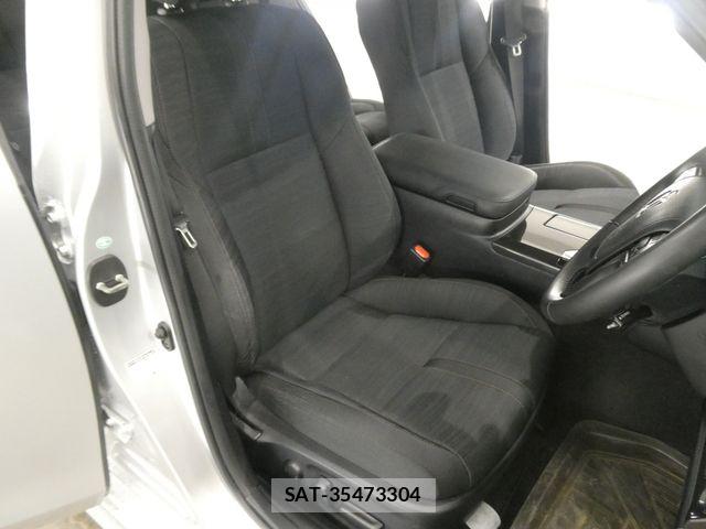 Toyota CROWN SEDAN 2015-07 8848578-12