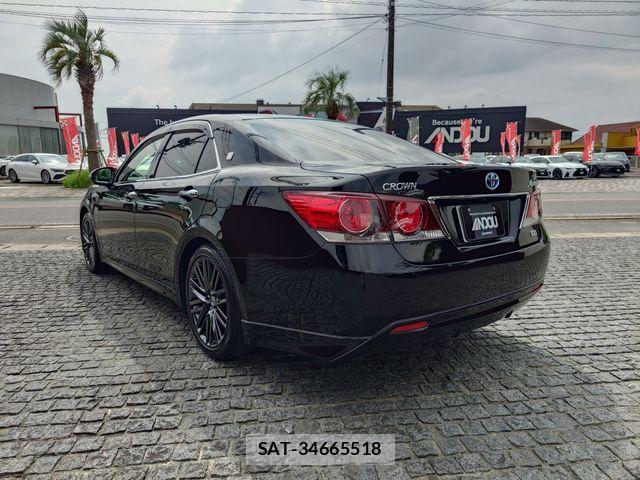 Toyota CROWN SEDAN 2016-11 8848568-2