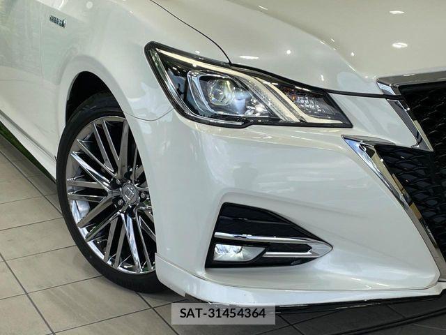Toyota CROWN SEDAN 2016-07 8848575-11