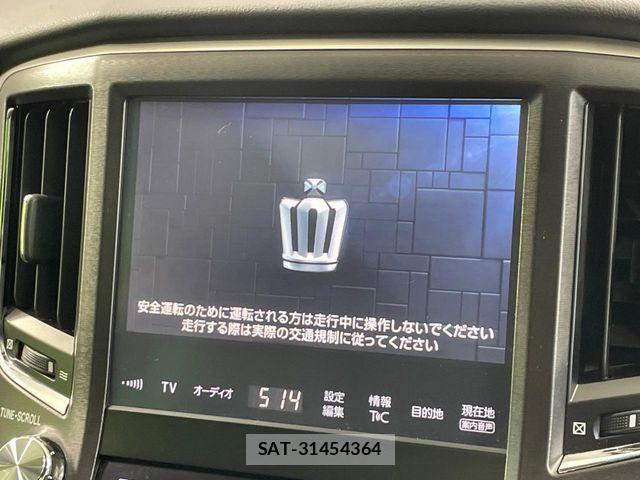 Toyota CROWN SEDAN 2016-07 8848575-3