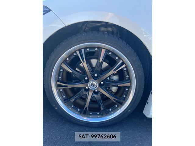 Toyota CROWN SEDAN 2018-08 8848569-11