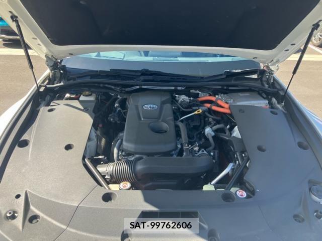 Toyota CROWN SEDAN 2018-08 8848569-12
